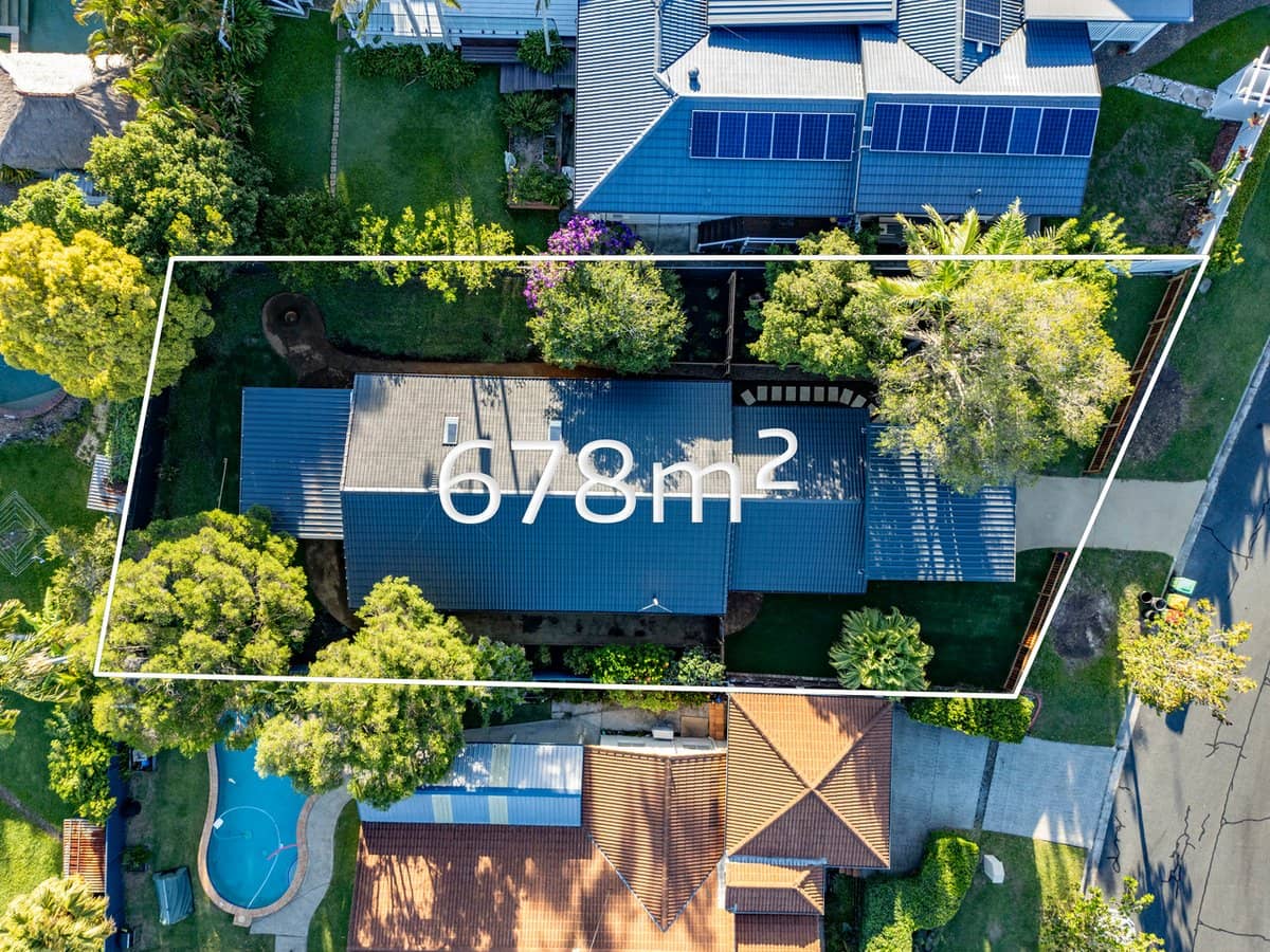 20 Allspice Drive, ASHMORE - Thumbnail 22