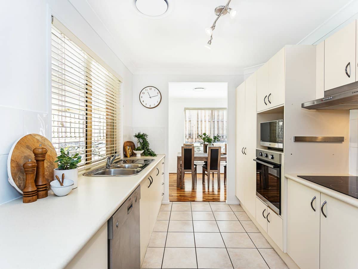 48 Sugarglider Lane, MUDGEERABA - Thumbnail 9