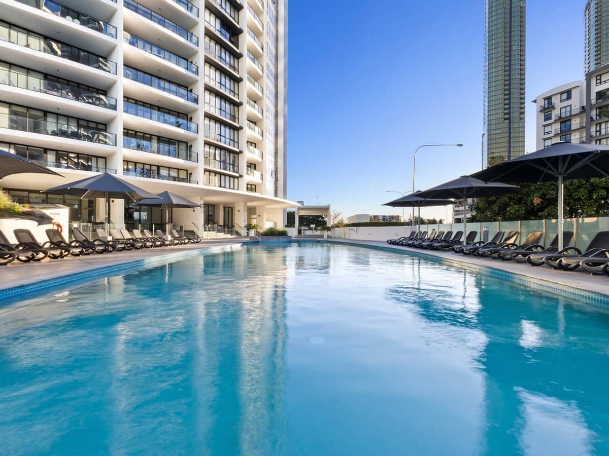 22 Surf Parade, BROADBEACH - Thumbnail 13