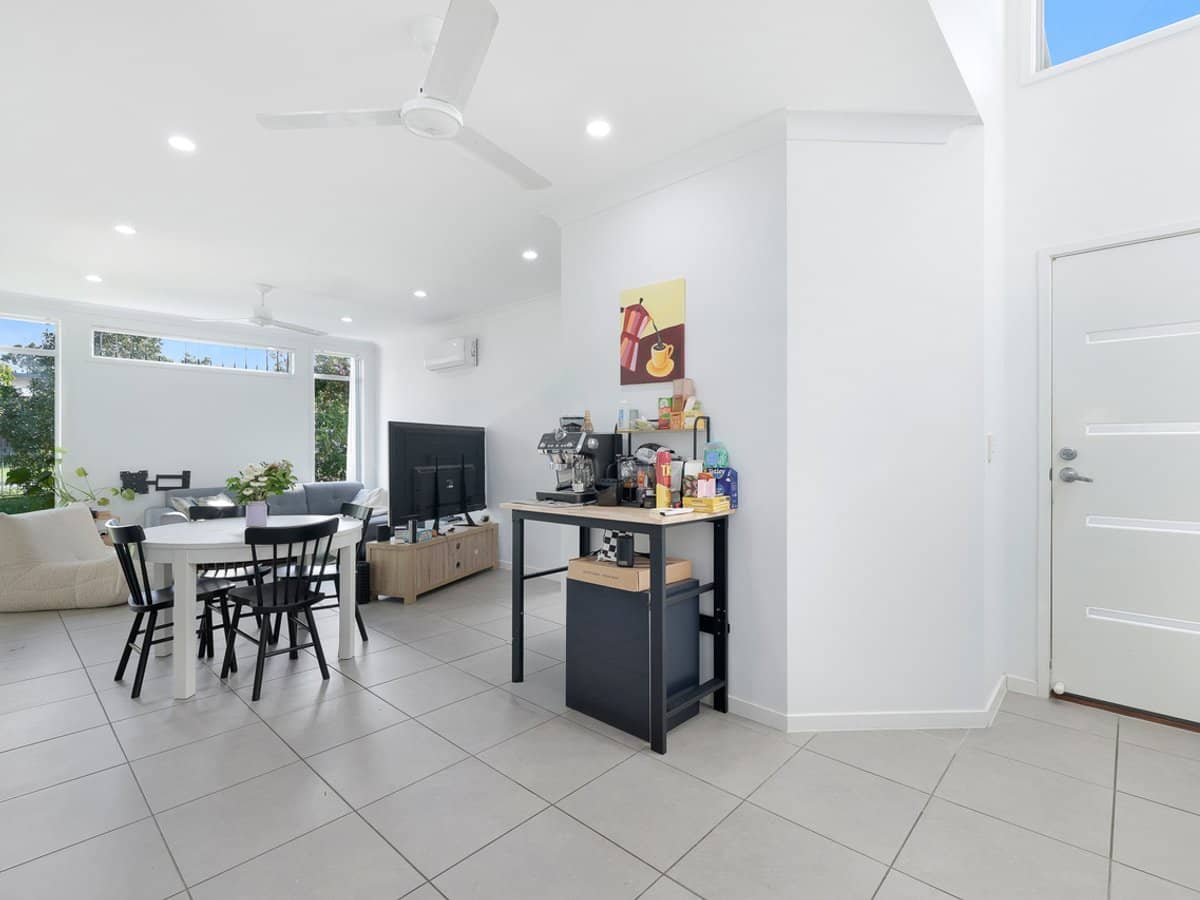 16 Sapphire Place, ELANORA - Thumbnail 4