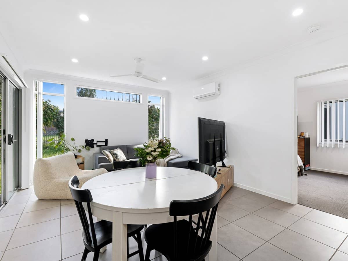 16 Sapphire Place, ELANORA - Thumbnail 6