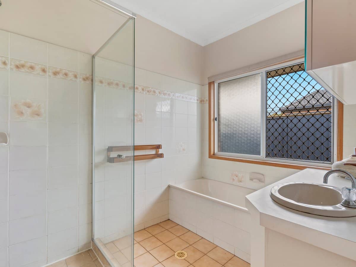 46 Cramer Boulevard, MOUNT WARREN PARK - Thumbnail 13