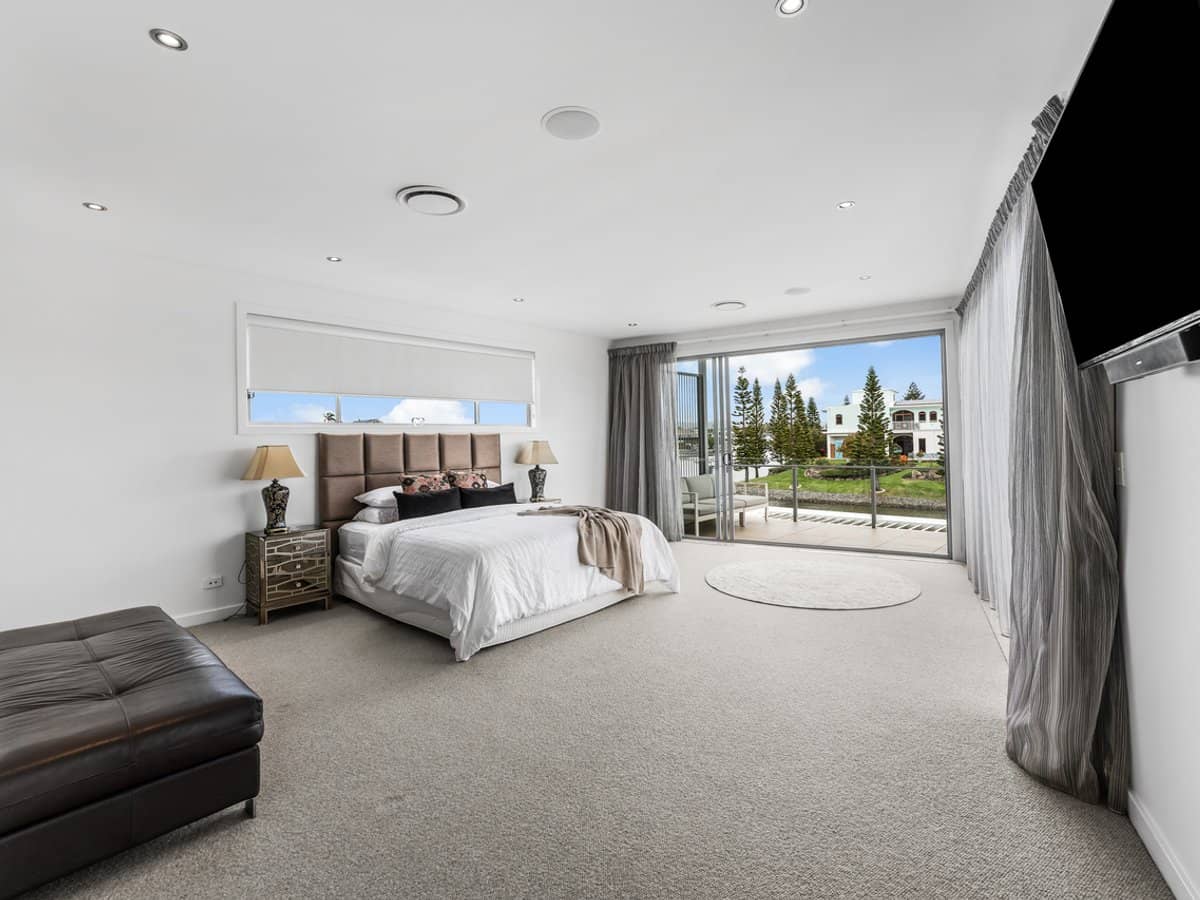 21 Etna Street, ISLE OF CAPRI - Thumbnail 12