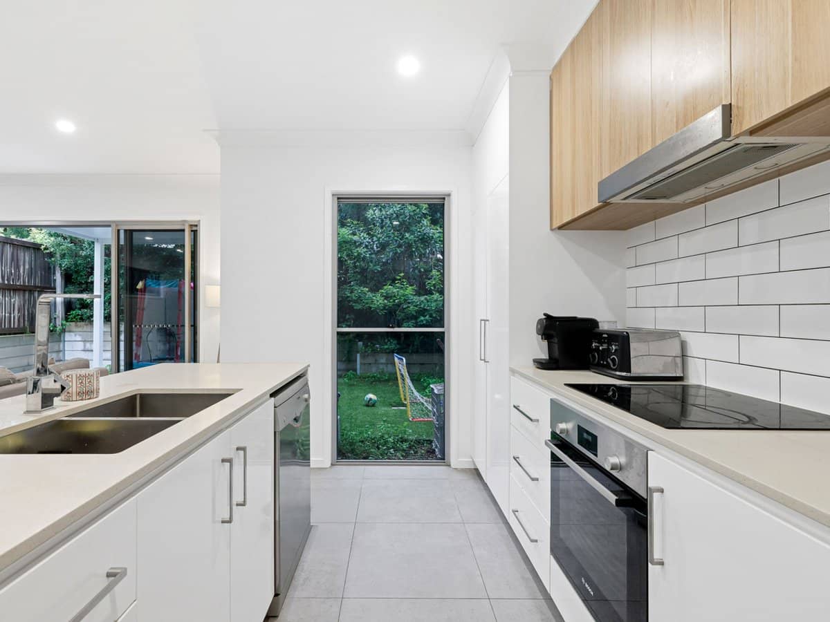 43 Riverbrooke Drive, Upper Coomera - Thumbnail 3