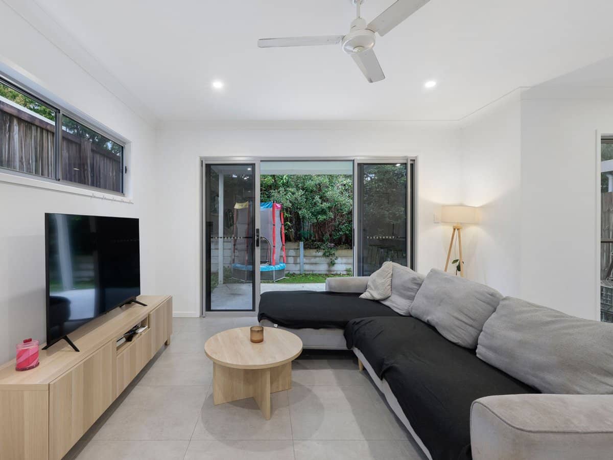 43 Riverbrooke Drive, Upper Coomera - Thumbnail 8