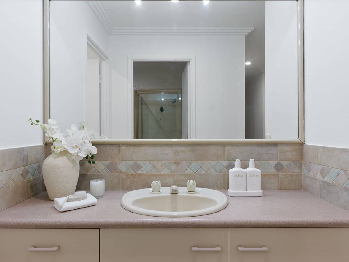 28 Saltwater Terrace, Helensvale - Thumbnail 22