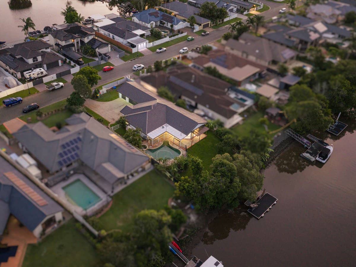 28 Saltwater Terrace, Helensvale - Thumbnail 5