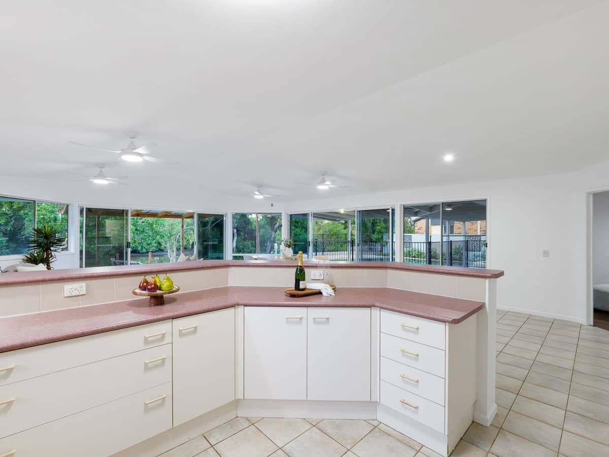 28 Saltwater Terrace, Helensvale - Thumbnail 14