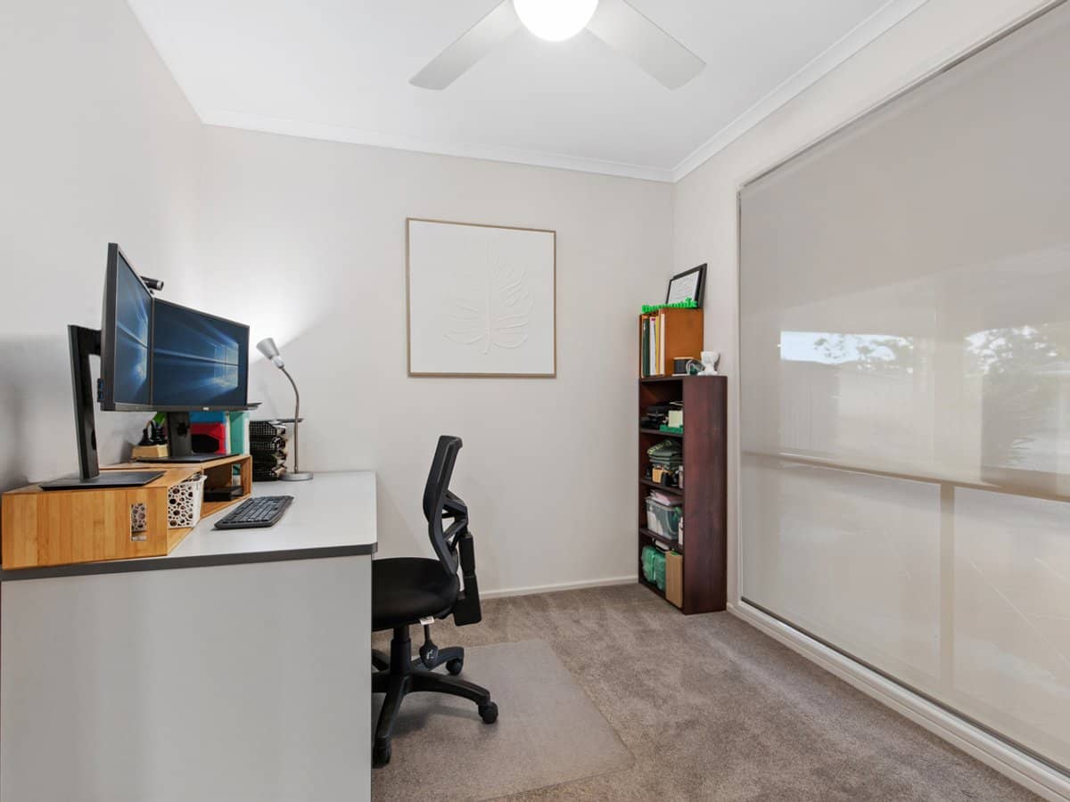 22 Adaminaby Drive, Helensvale - Thumbnail 21