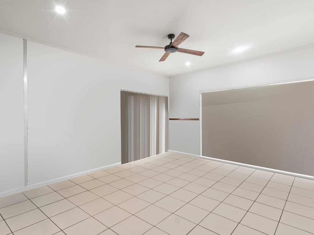 1 Lance Drive, MOUNT WARREN PARK - Thumbnail 3