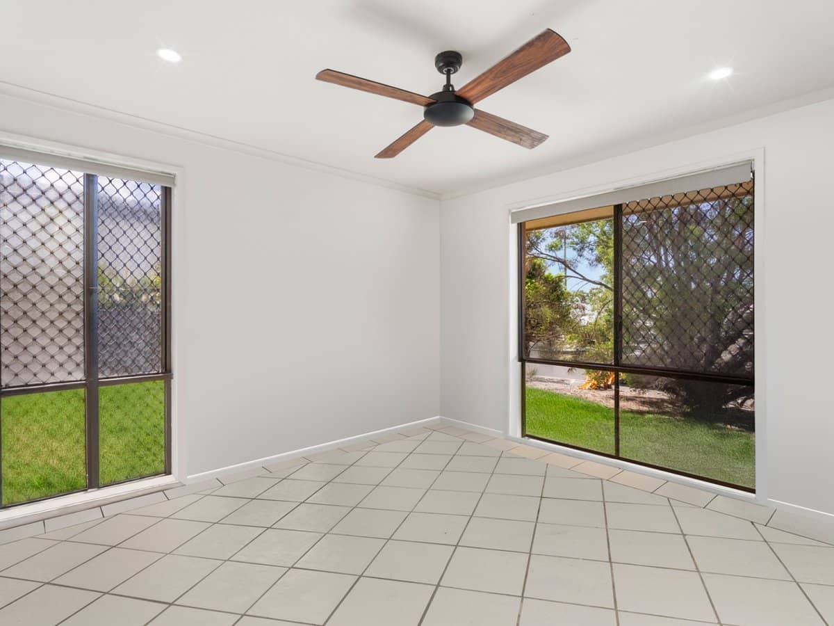 1 Lance Drive, MOUNT WARREN PARK - Thumbnail 6