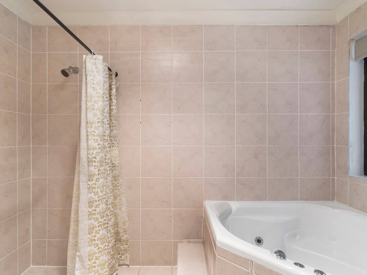 1 Lance Drive, MOUNT WARREN PARK - Thumbnail 10