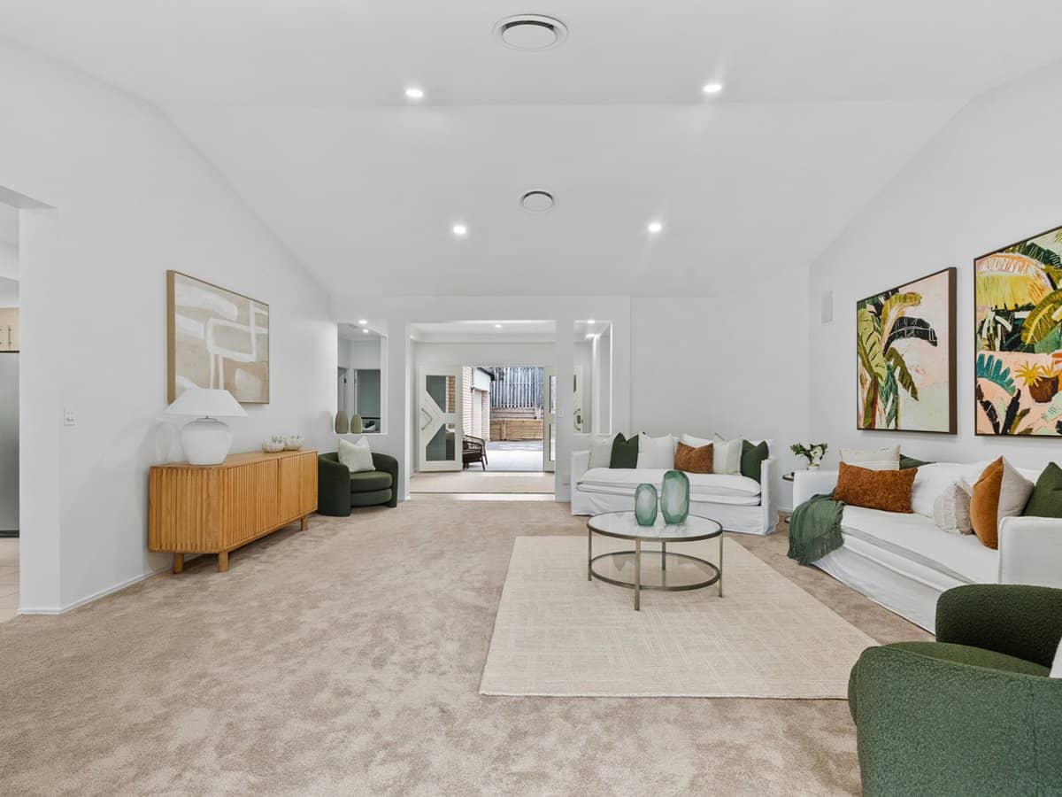 45 Majorca Crescent, VARSITY LAKES - Thumbnail 6