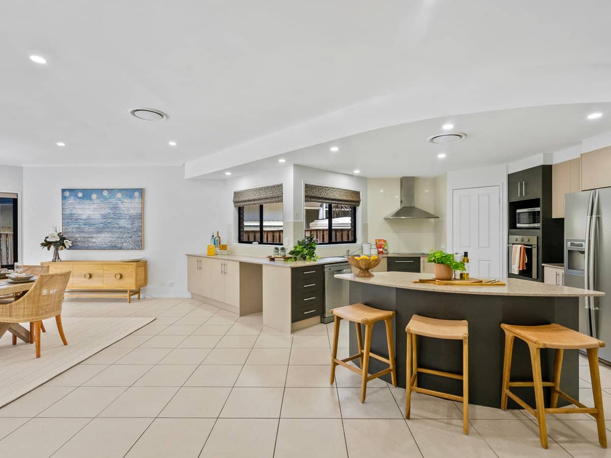 45 Majorca Crescent, VARSITY LAKES - Thumbnail 8