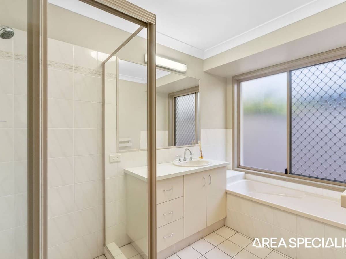 47 Anchorage Way, Runaway Bay - Thumbnail 8