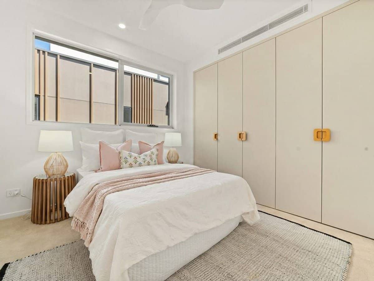 10 Abalone Avenue, Paradise Point - Thumbnail 14