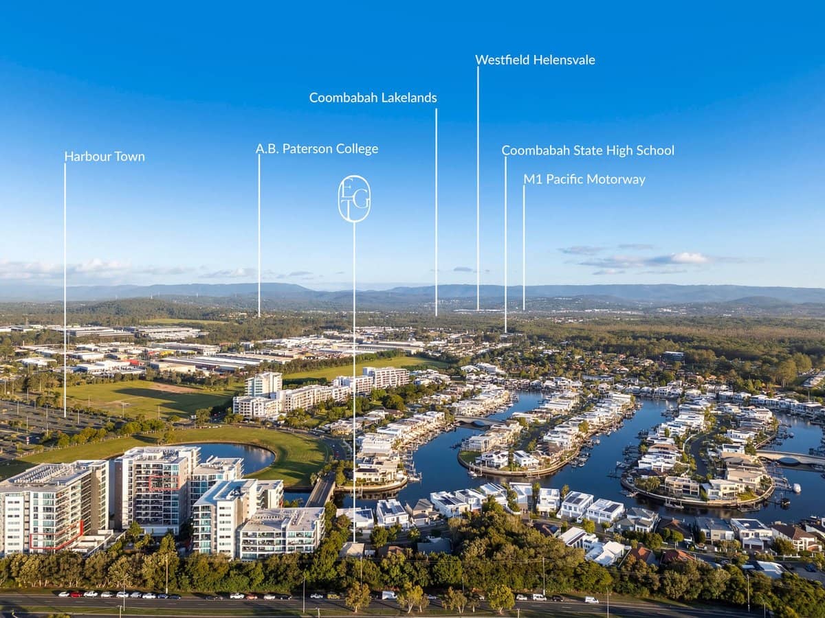 33 East Quay Drive, BIGGERA WATERS - Thumbnail 9