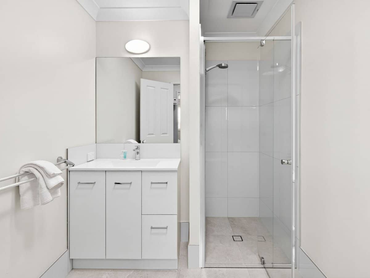 2342 Gold Coast Highway, Mermaid Beach - Thumbnail 20