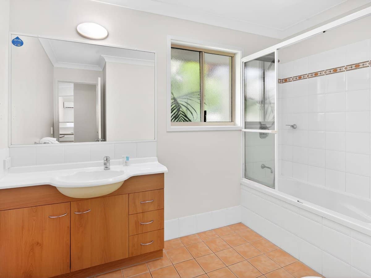 2342 Gold Coast Highway, Mermaid Beach - Thumbnail 24