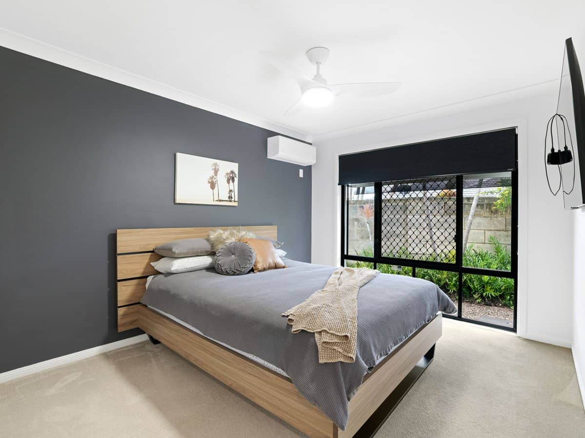 13 The Parade, Helensvale - Thumbnail 24