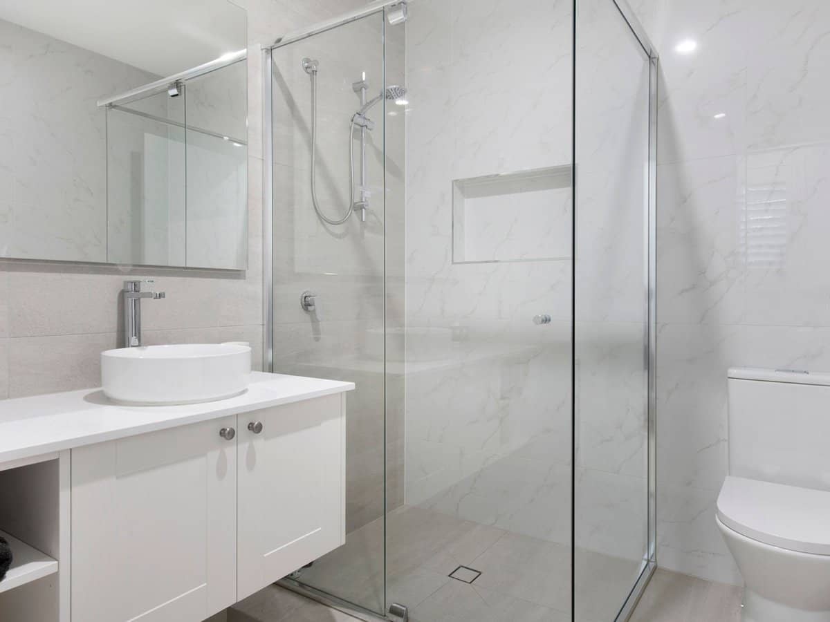 96 Lake Serenity Boulevard, Helensvale - Thumbnail 21