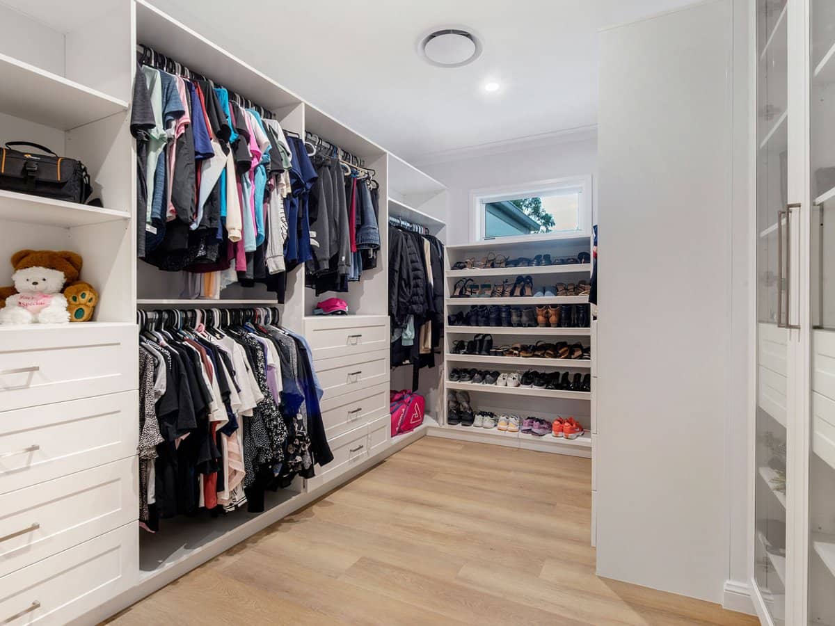 96 Lake Serenity Boulevard, Helensvale - Thumbnail 26