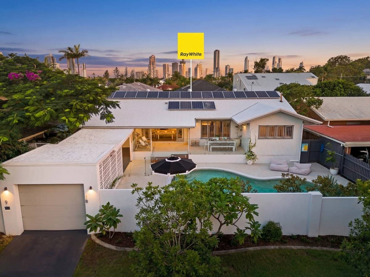 9 Bauer Street, SOUTHPORT - Thumbnail 1