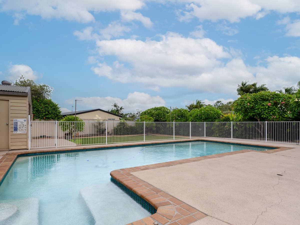 10 Greenwood Court, Helensvale - Thumbnail 3