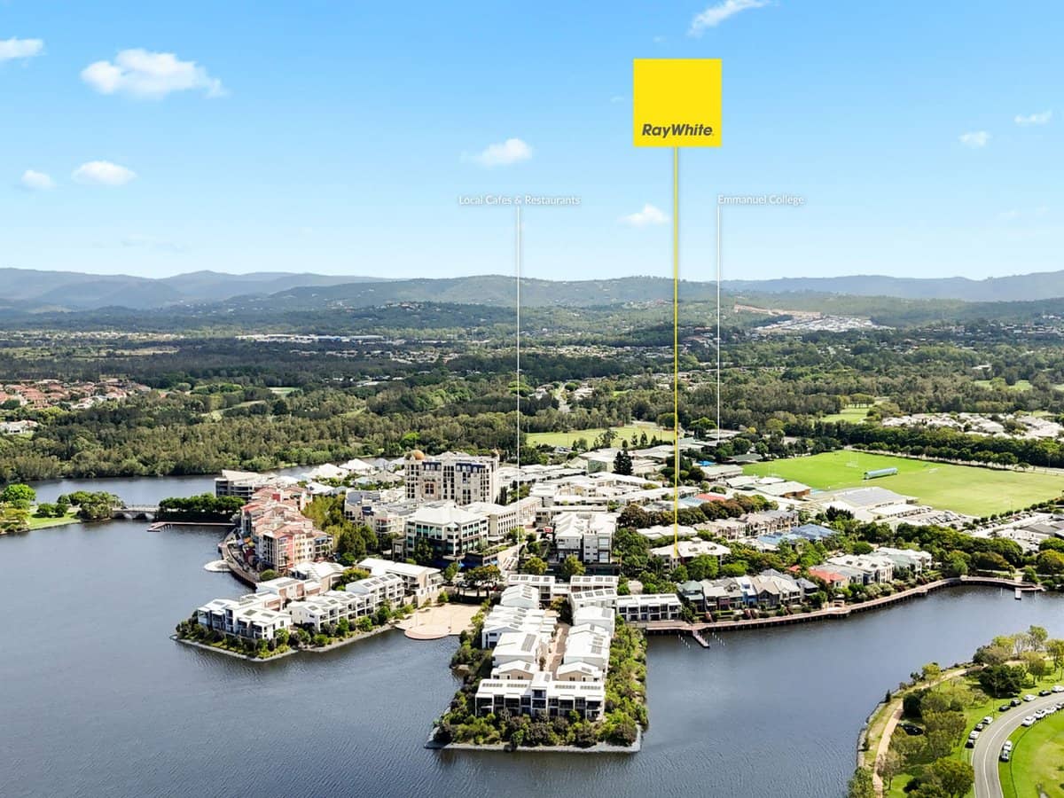 3108 The Boulevarde, Carrara - Thumbnail 7