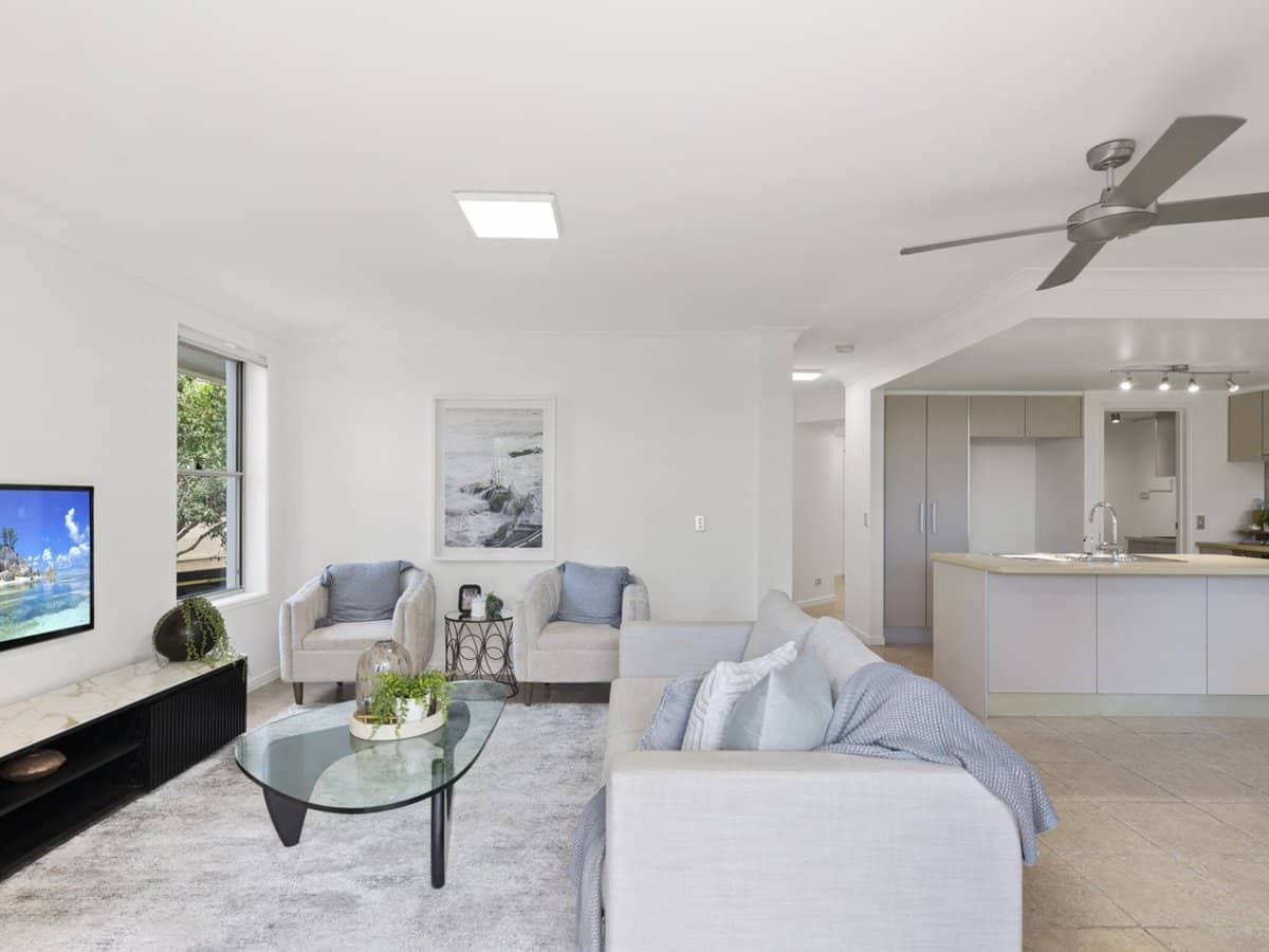 3108 The Boulevarde, Carrara - Thumbnail 9