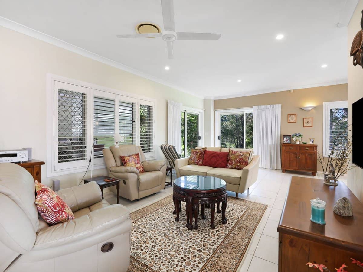 21 Dalloway Court, Arundel - Thumbnail 3