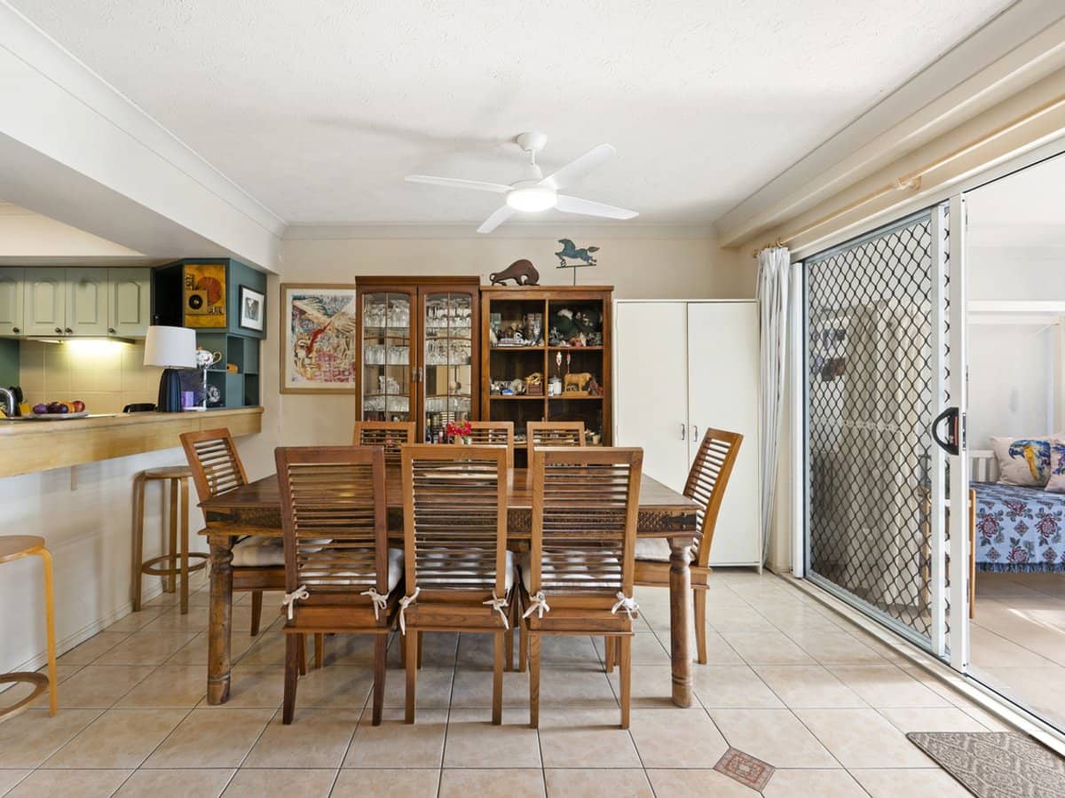 100 Morala Avenue, RUNAWAY BAY - Thumbnail 5