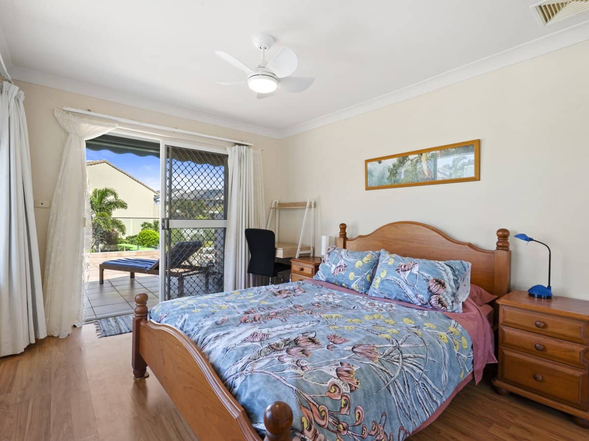 100 Morala Avenue, RUNAWAY BAY - Thumbnail 12