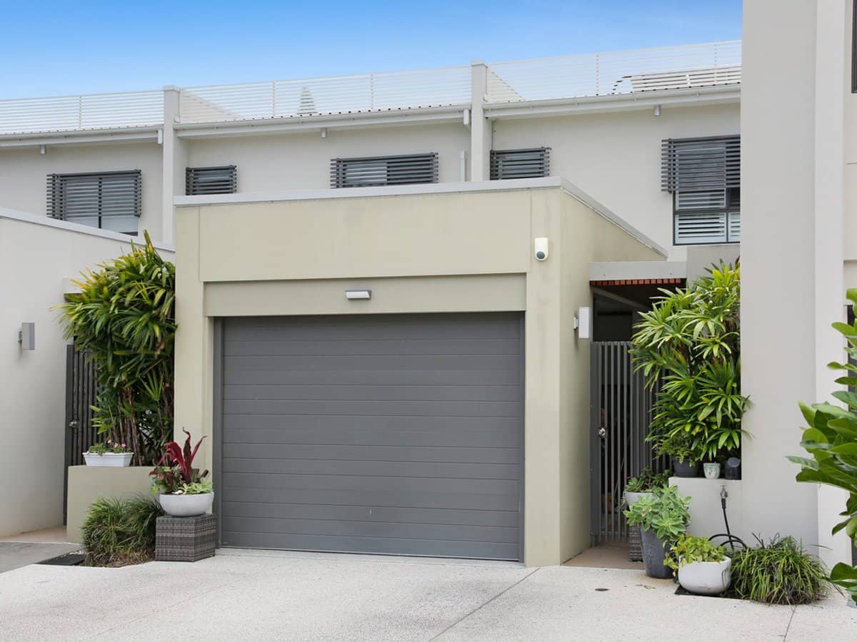 9 Moores Crescent, Varsity Lakes - Thumbnail 24