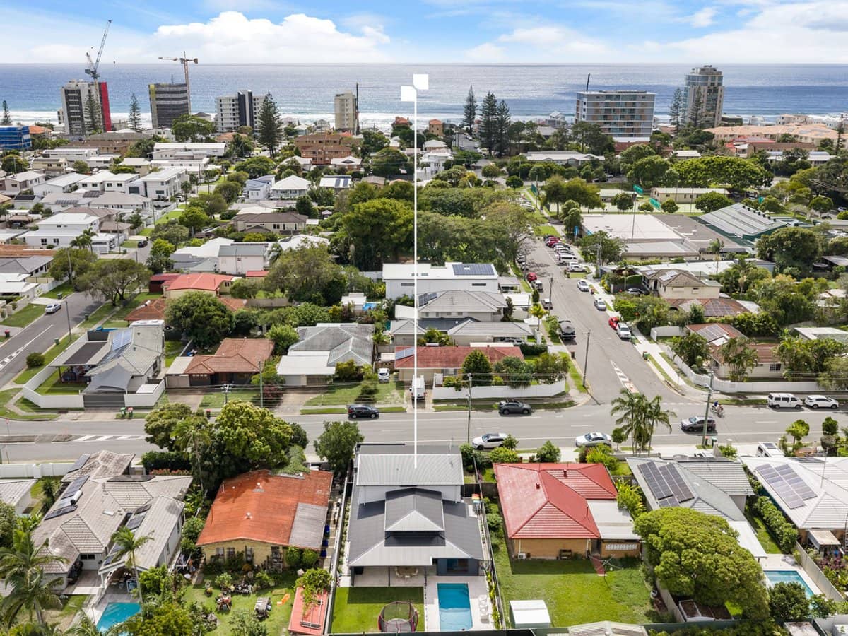 166 Townson Avenue, Palm Beach - Thumbnail 2