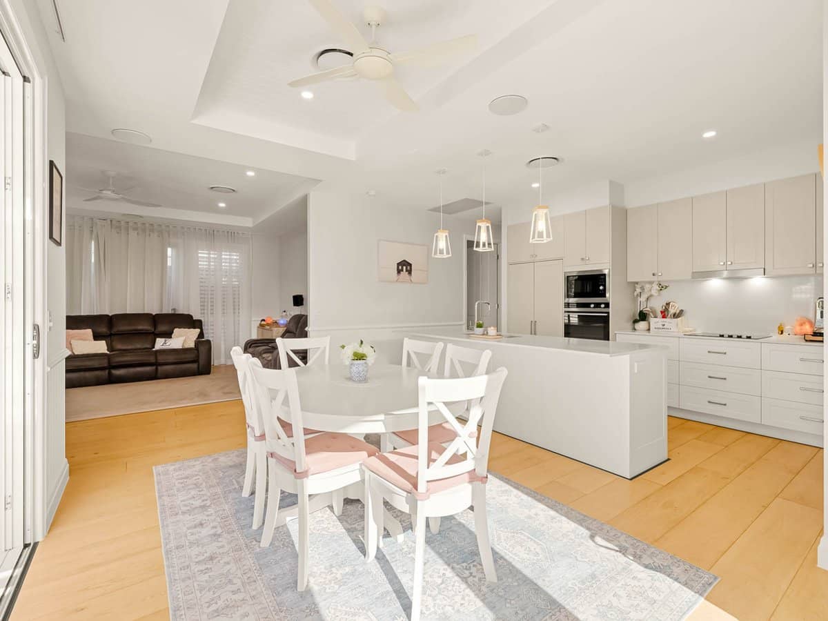 1 Manuka Road, LOGAN VILLAGE - Thumbnail 9