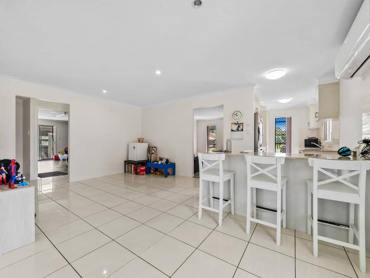 3 Emerson Road, BANNOCKBURN - Thumbnail 5