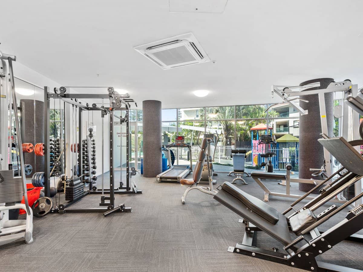 18 Fern Street, SURFERS PARADISE - Thumbnail 15