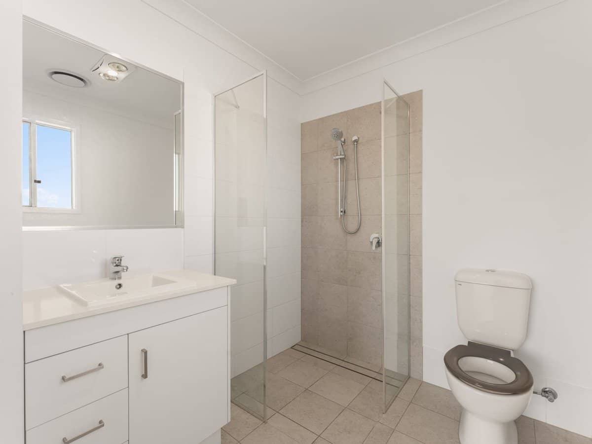 8 Manuka Road, LOGAN VILLAGE - Thumbnail 11