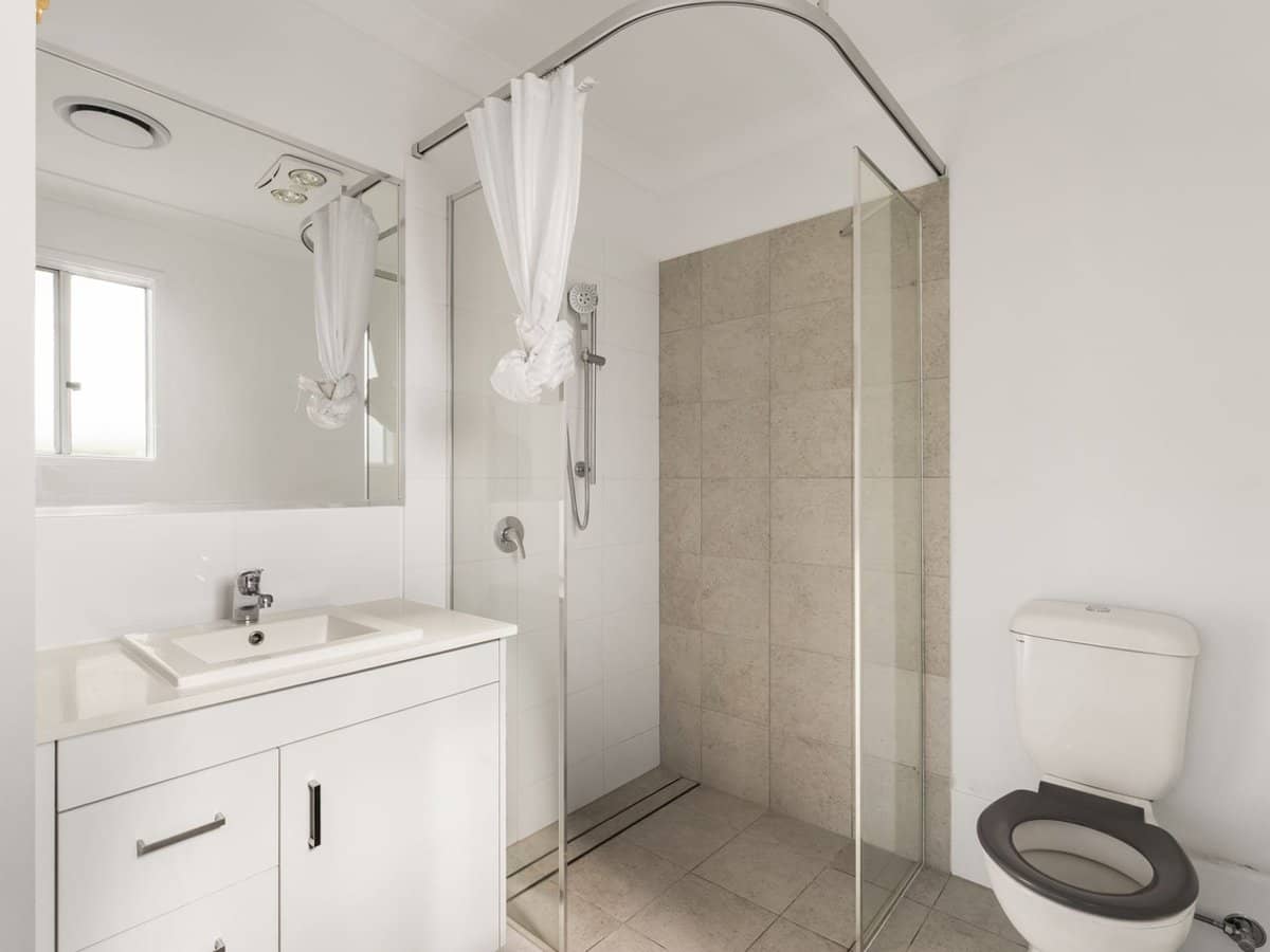 8 Manuka Road, LOGAN VILLAGE - Thumbnail 13