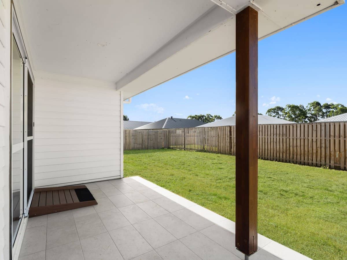 8 Manuka Road, LOGAN VILLAGE - Thumbnail 16