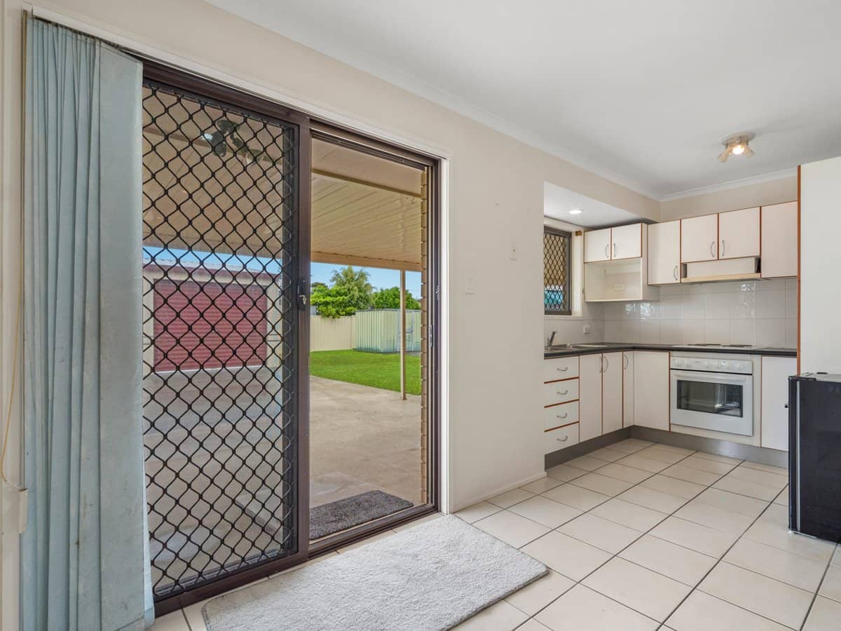 37 Harding Boulevard, MOUNT WARREN PARK - Thumbnail 6