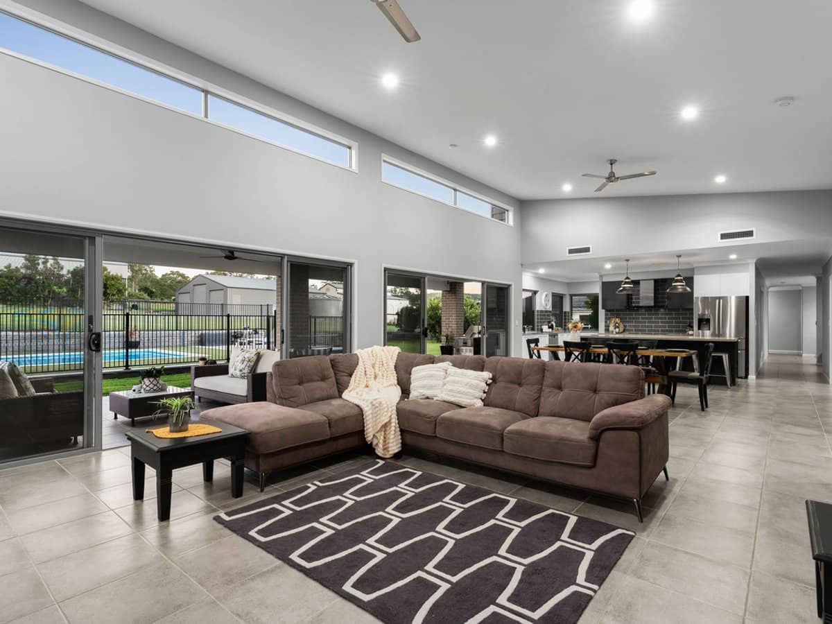 5-7 Hayview Court, BUCCAN - Thumbnail 7