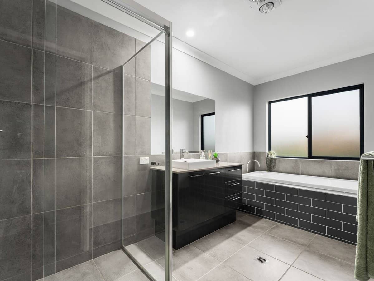 5-7 Hayview Court, BUCCAN - Thumbnail 22