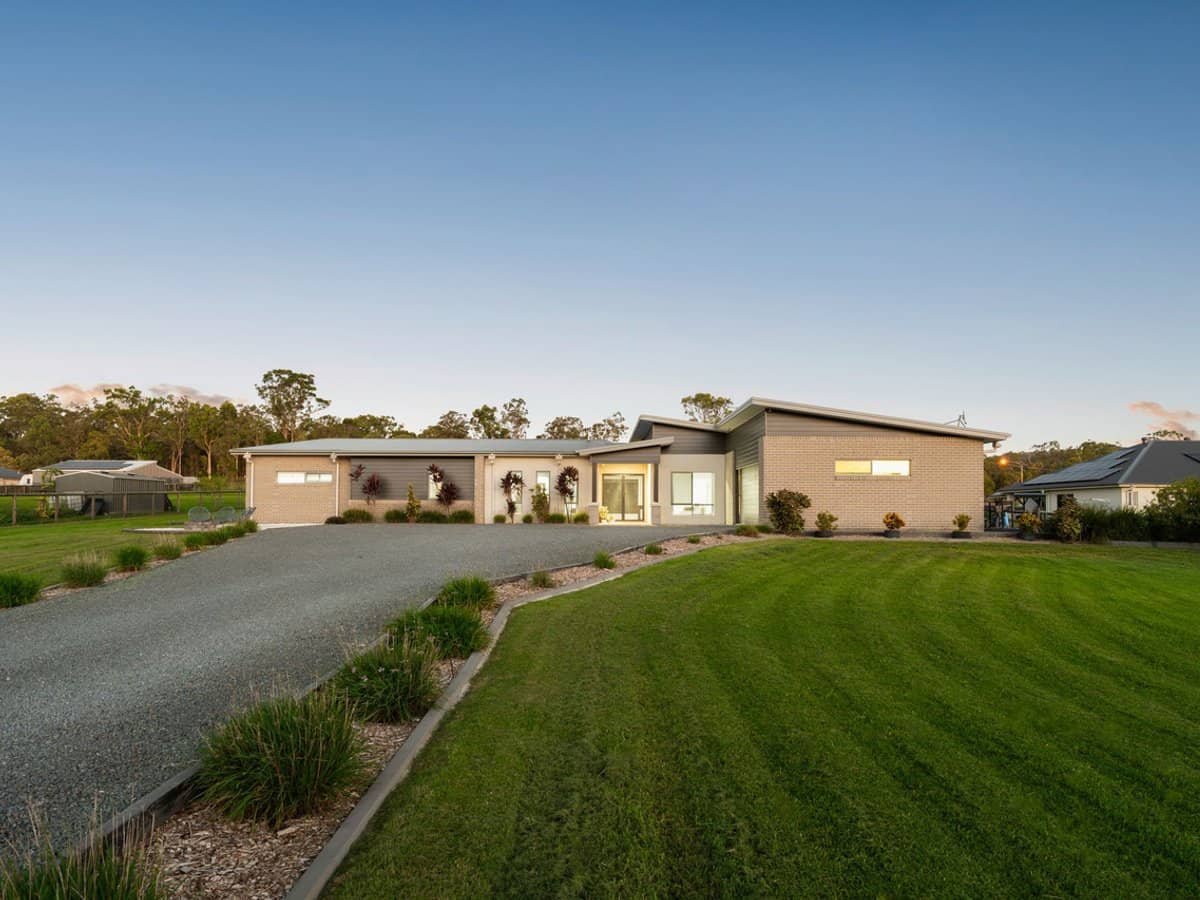 5-7 Hayview Court, BUCCAN - Thumbnail 34