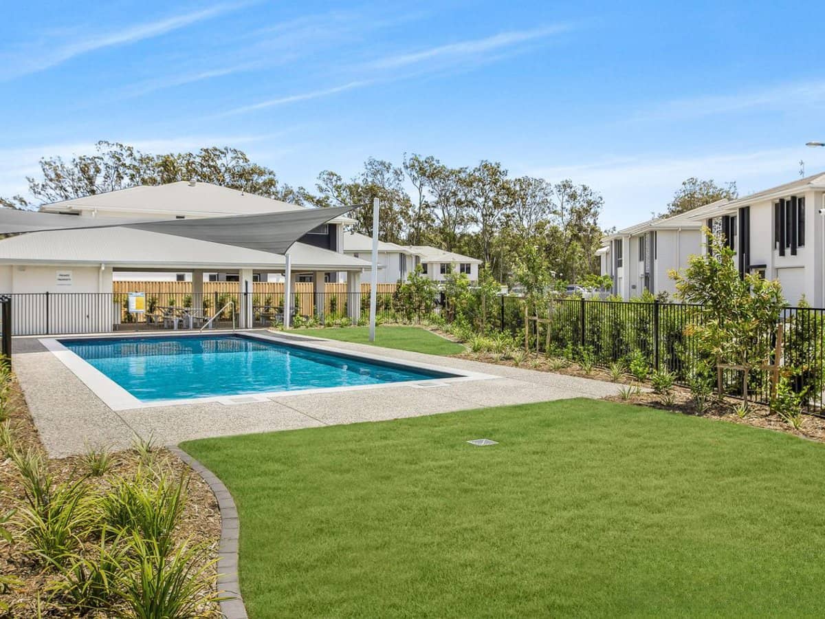 188 Gainsborough Drive, PIMPAMA - Thumbnail 15