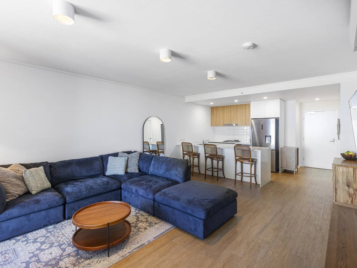 42 Laver Drive, ROBINA - Thumbnail 9