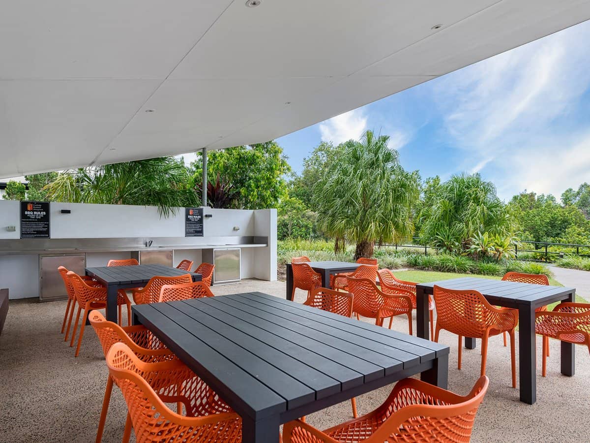 42 Laver Drive, ROBINA - Thumbnail 16