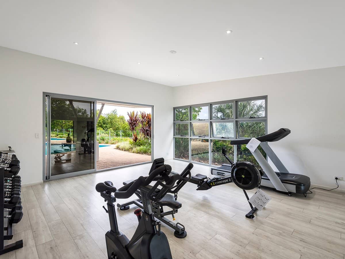 42 Laver Drive, ROBINA - Thumbnail 17