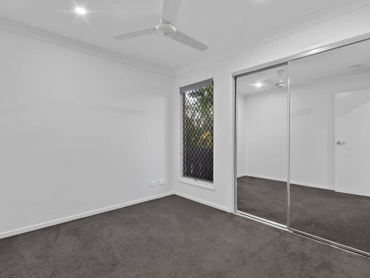 31 Basalt Drive, YARRABILBA - Thumbnail 4